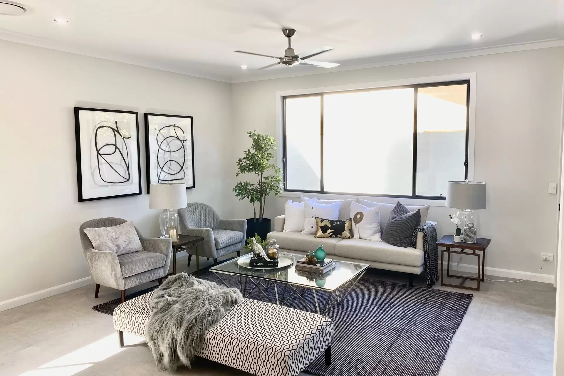 175 Campbell Street, Sorrento Sold by Queensland Sotheby's International Realty - image 1