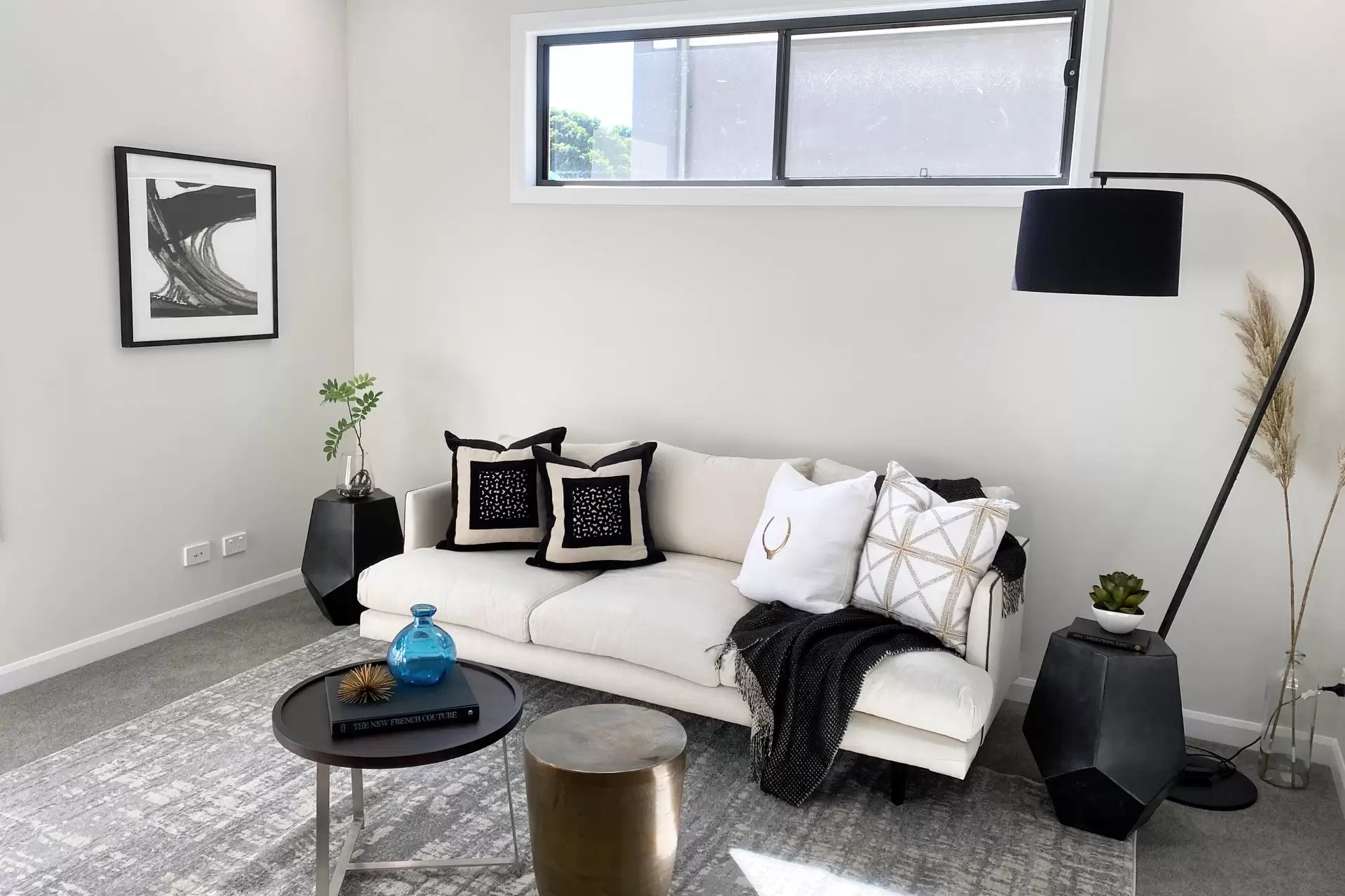 175 Campbell Street, Sorrento Sold by Queensland Sotheby's International Realty - image 1