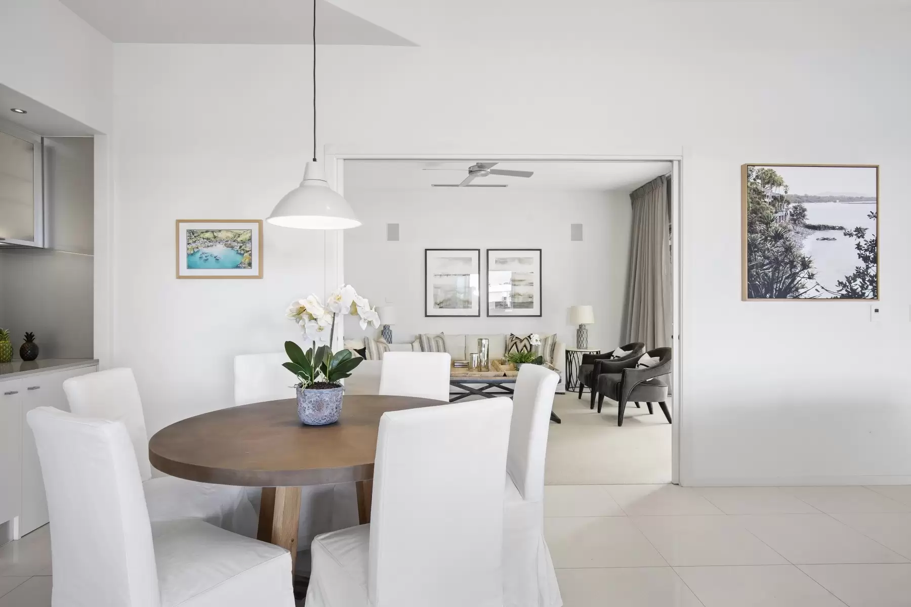 5069 Emerald Island Drive, Carrara Sold by Queensland Sotheby's International Realty - image 1
