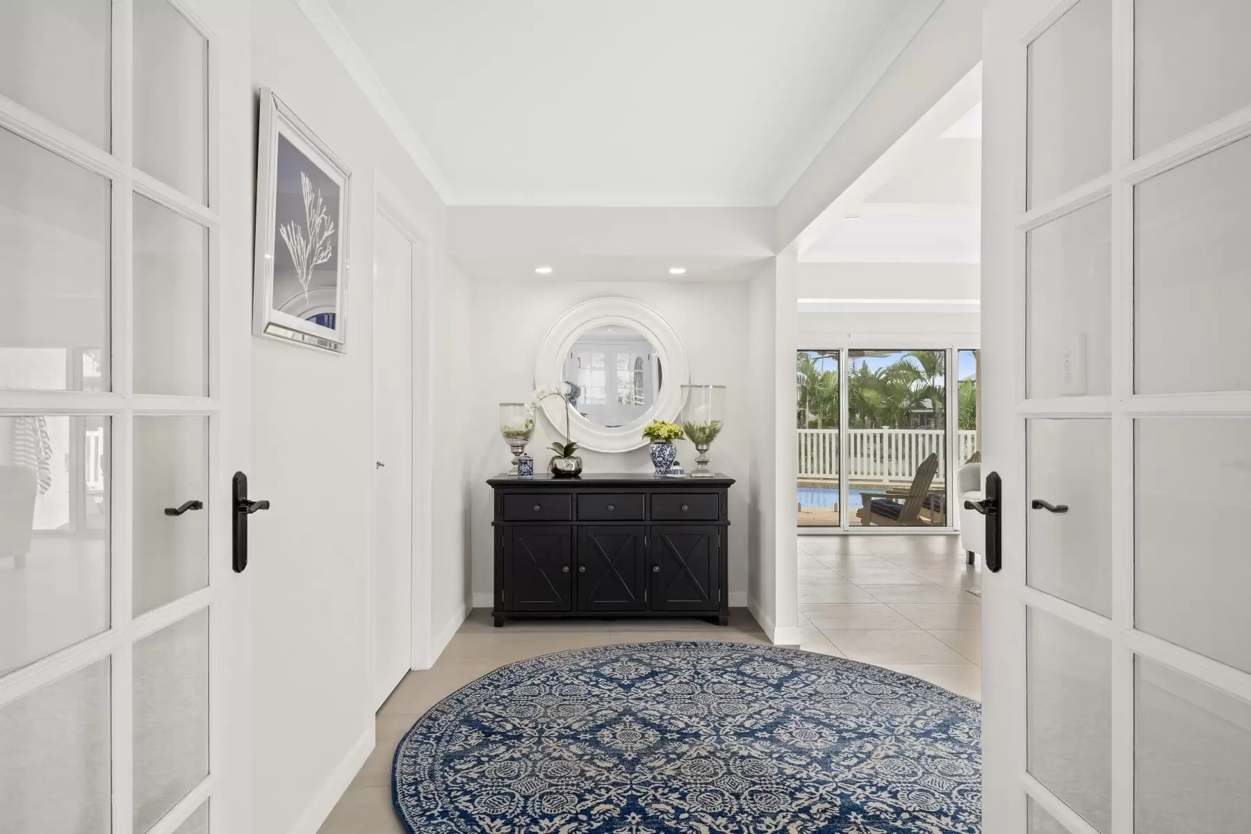 18 Kerry Court, Sorrento Sold by Queensland Sotheby's International Realty - image 1