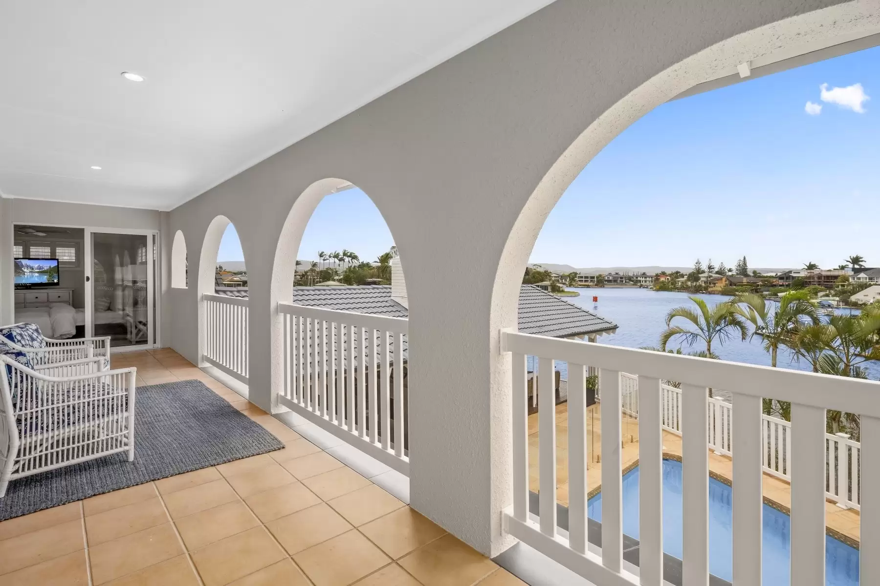 18 Kerry Court, Sorrento Sold by Queensland Sotheby's International Realty - image 1