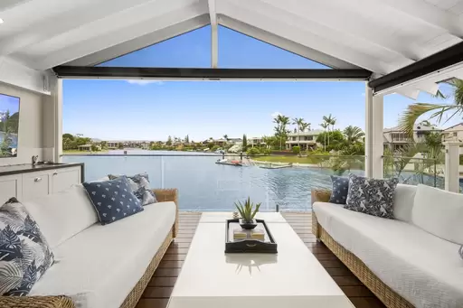 18 Kerry Court, Sorrento Sold by 