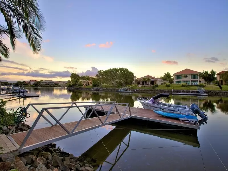 1033 Rosebank Way, Hope Island Sold by Queensland Sotheby's International Realty - image 1