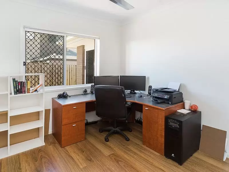 17 Pisces Court, Coomera Sold by  - image 1