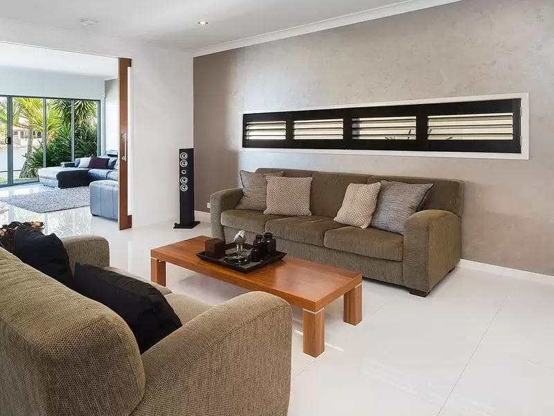 40 The Peninsula, Helensvale Sold by Queensland Sotheby's International Realty - image 1