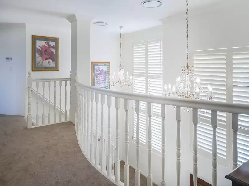 72 The Peninsula, Helensvale Sold by Queensland Sotheby's International Realty - image 1