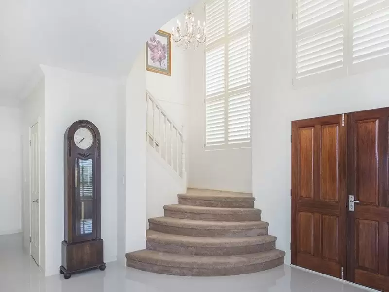 72 The Peninsula, Helensvale Sold by Queensland Sotheby's International Realty - image 1