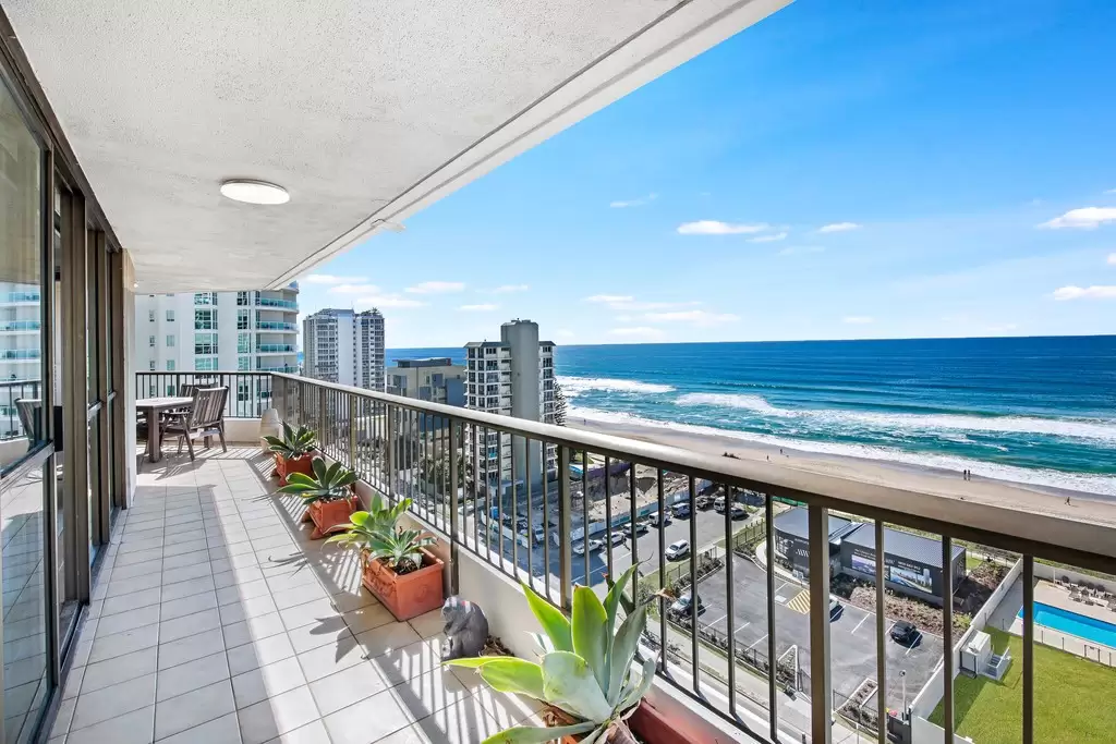 Spinnaker, 3554 Main Beach Parade, Main Beach Sold by Queensland Sotheby's International Realty - image 1