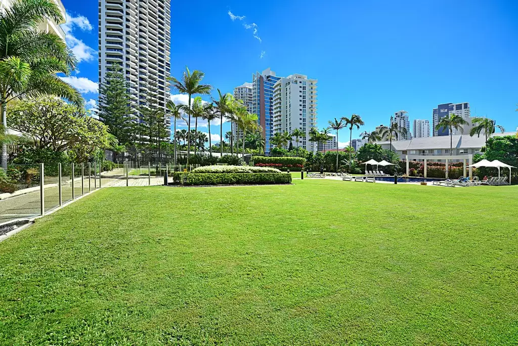 Contessa, 191/1 Serisier Avenue, Main Beach Sold by Queensland Sotheby's International Realty - image 1