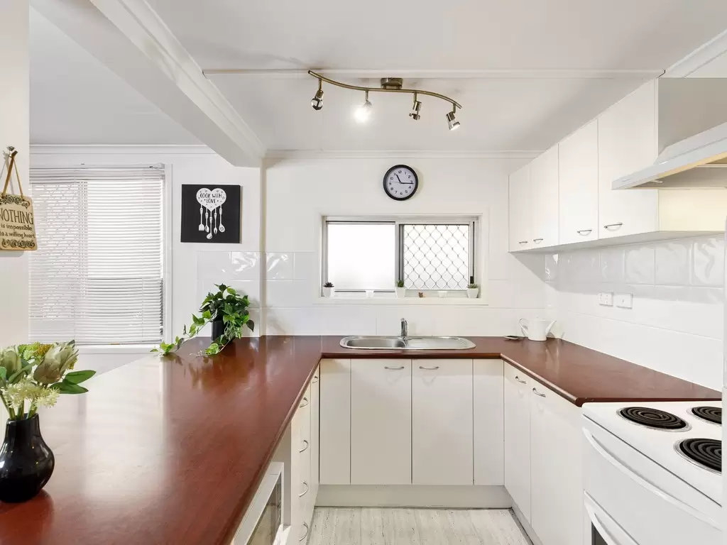 23 Welsby, New Farm Sold by Queensland Sotheby's International Realty - image 1