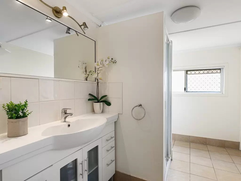 23 Welsby, New Farm Sold by Queensland Sotheby's International Realty - image 1