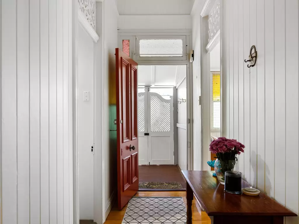 23 Welsby, New Farm Sold by Queensland Sotheby's International Realty - image 1