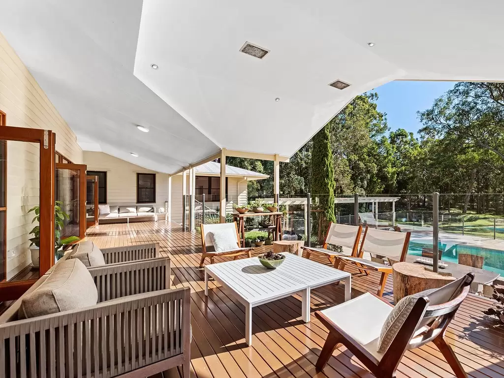 336 Grassdale Road, Gumdale Sold by Queensland Sotheby's International Realty - image 1