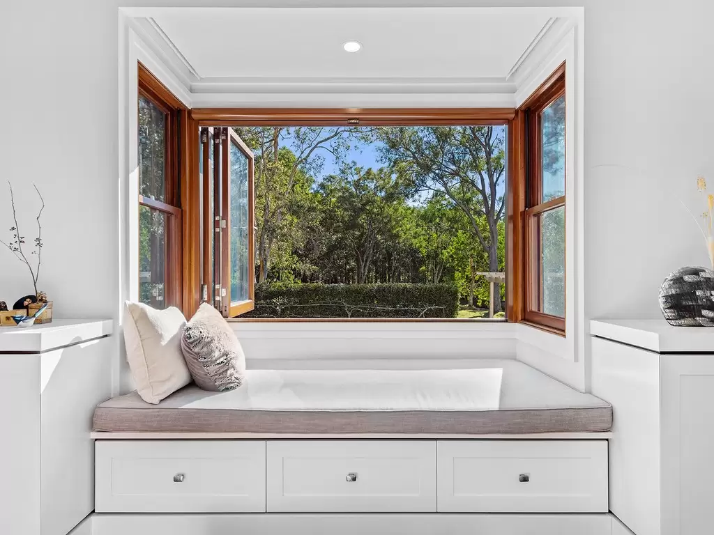 336 Grassdale Road, Gumdale Sold by Queensland Sotheby's International Realty - image 1