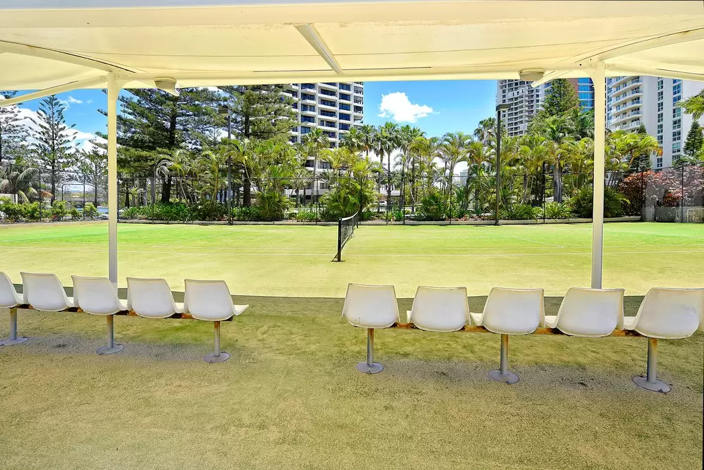 Contessa, 1 Serisier Avenue, Main Beach Sold by  - image 1