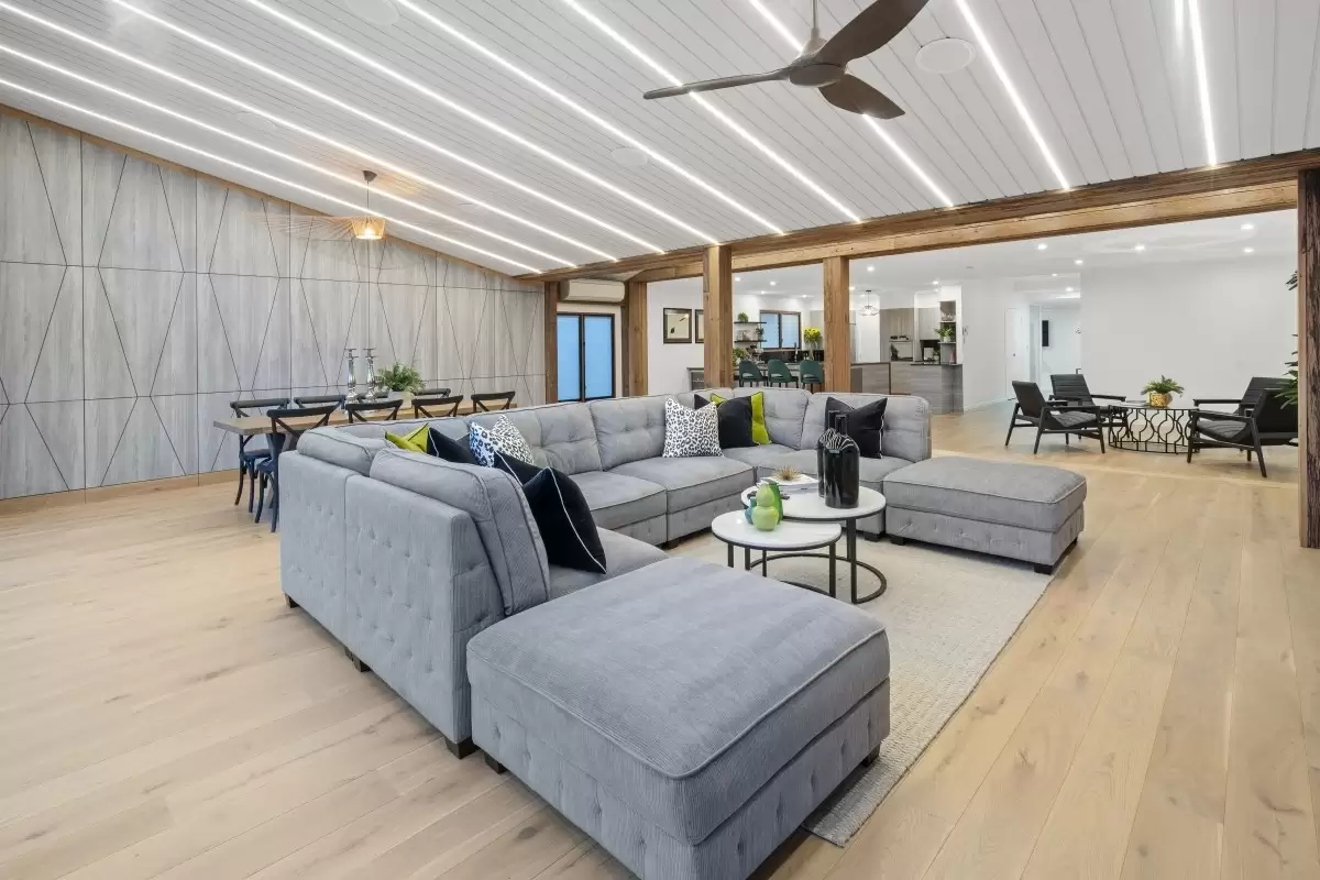 30 Saywell Street, Sorrento Sold by Queensland Sotheby's International Realty - image 1