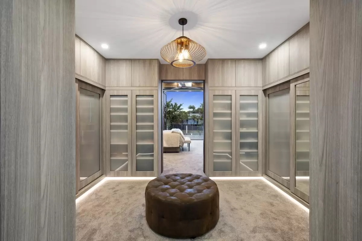 30 Saywell Street, Sorrento Sold by Queensland Sotheby's International Realty - image 1