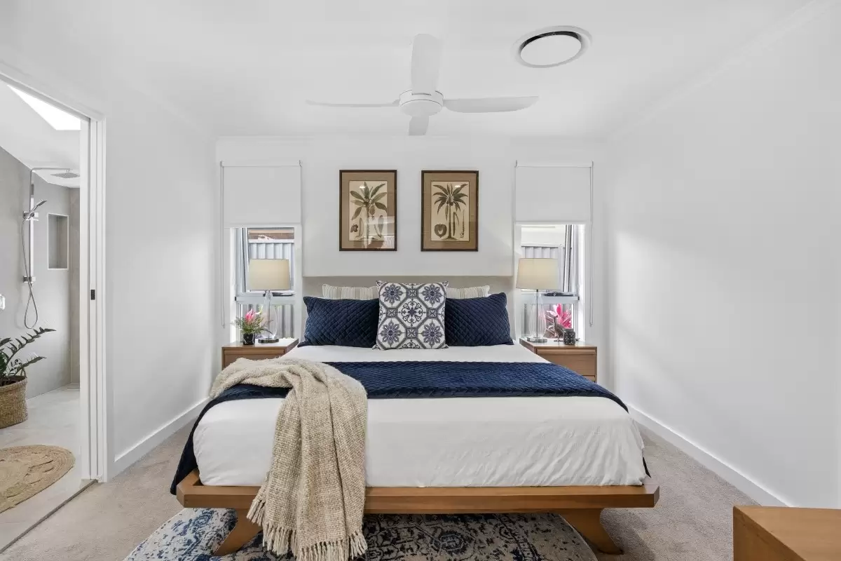 2 Craig Avenue, Carrara Sold by Queensland Sotheby's International Realty - image 1