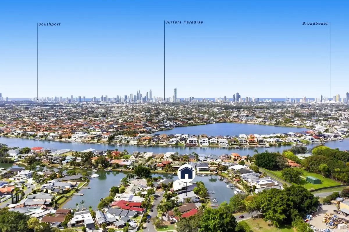5 Craig Avenue, Carrara Sold by Queensland Sotheby's International Realty - image 1