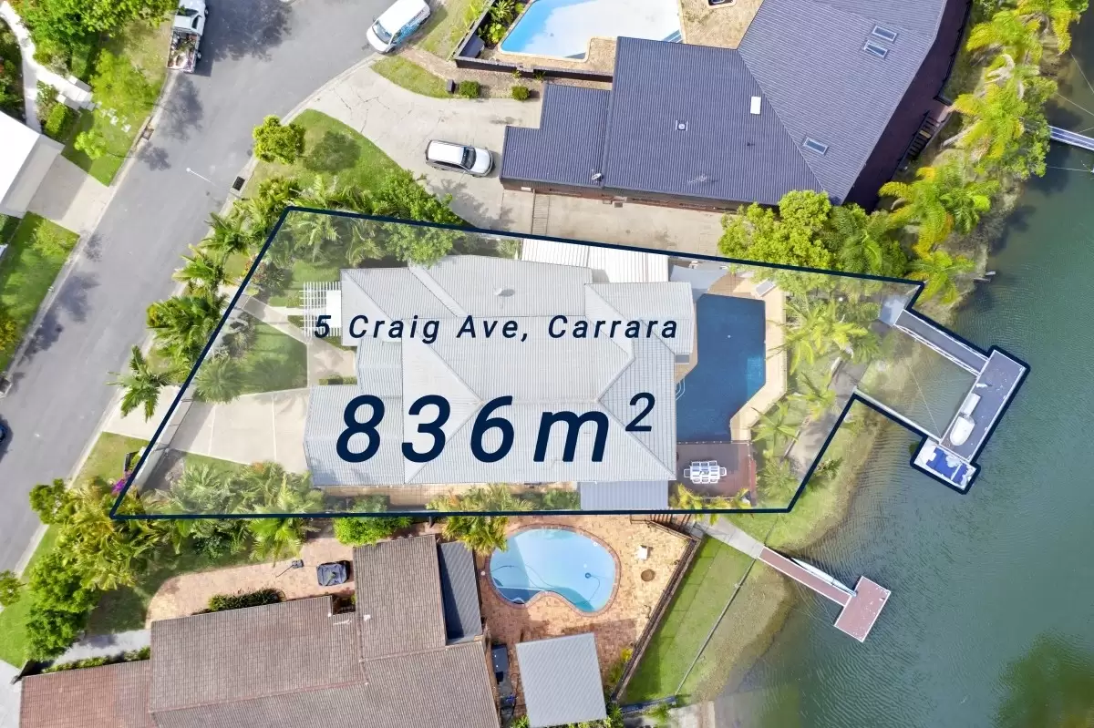 5 Craig Avenue, Carrara Sold by Queensland Sotheby's International Realty - image 1