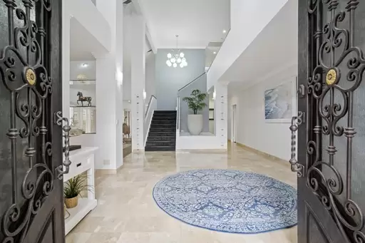 5 Craig Avenue, Carrara Sold by 
