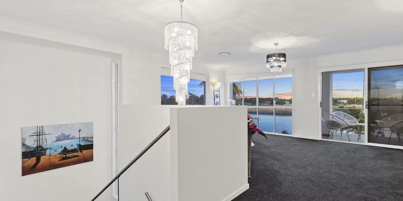 11 Harbour Rise, Hope Island Sold by  - image 1