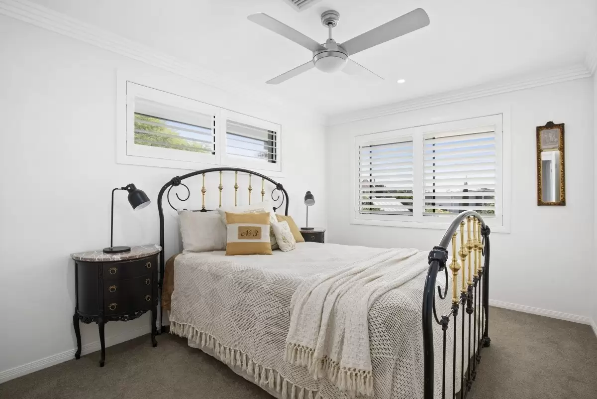 3 Garden Grove Street, Carrara Sold by Queensland Sotheby's International Realty - image 1