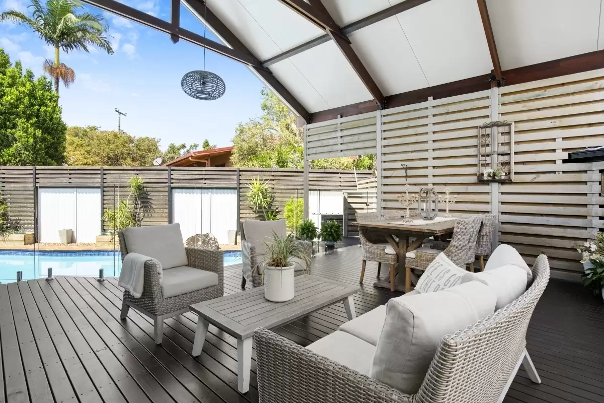 3 Garden Grove Street, Carrara Sold by Queensland Sotheby's International Realty - image 1