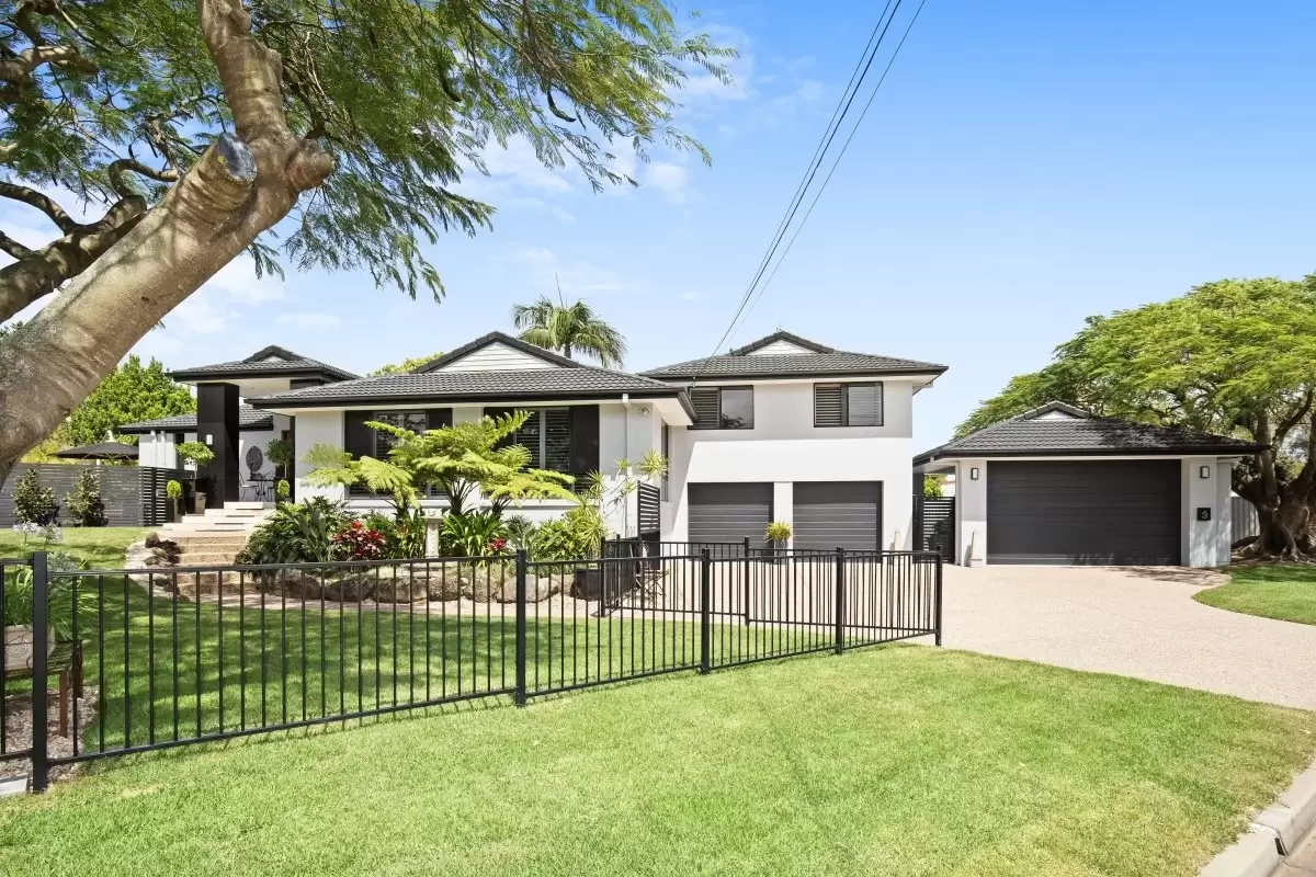 3 Garden Grove Street, Carrara Sold by Queensland Sotheby's International Realty - image 1