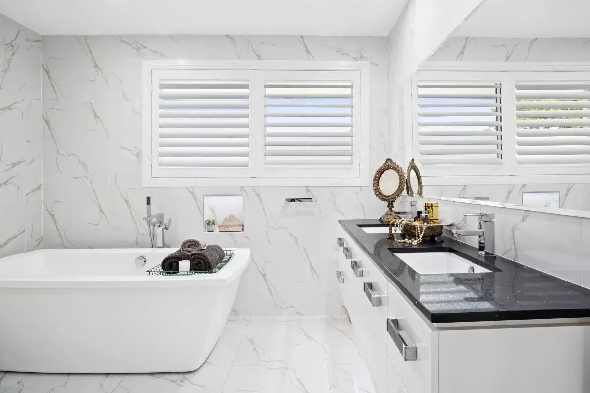 3 Garden Grove Street, Carrara Sold by Queensland Sotheby's International Realty - image 1
