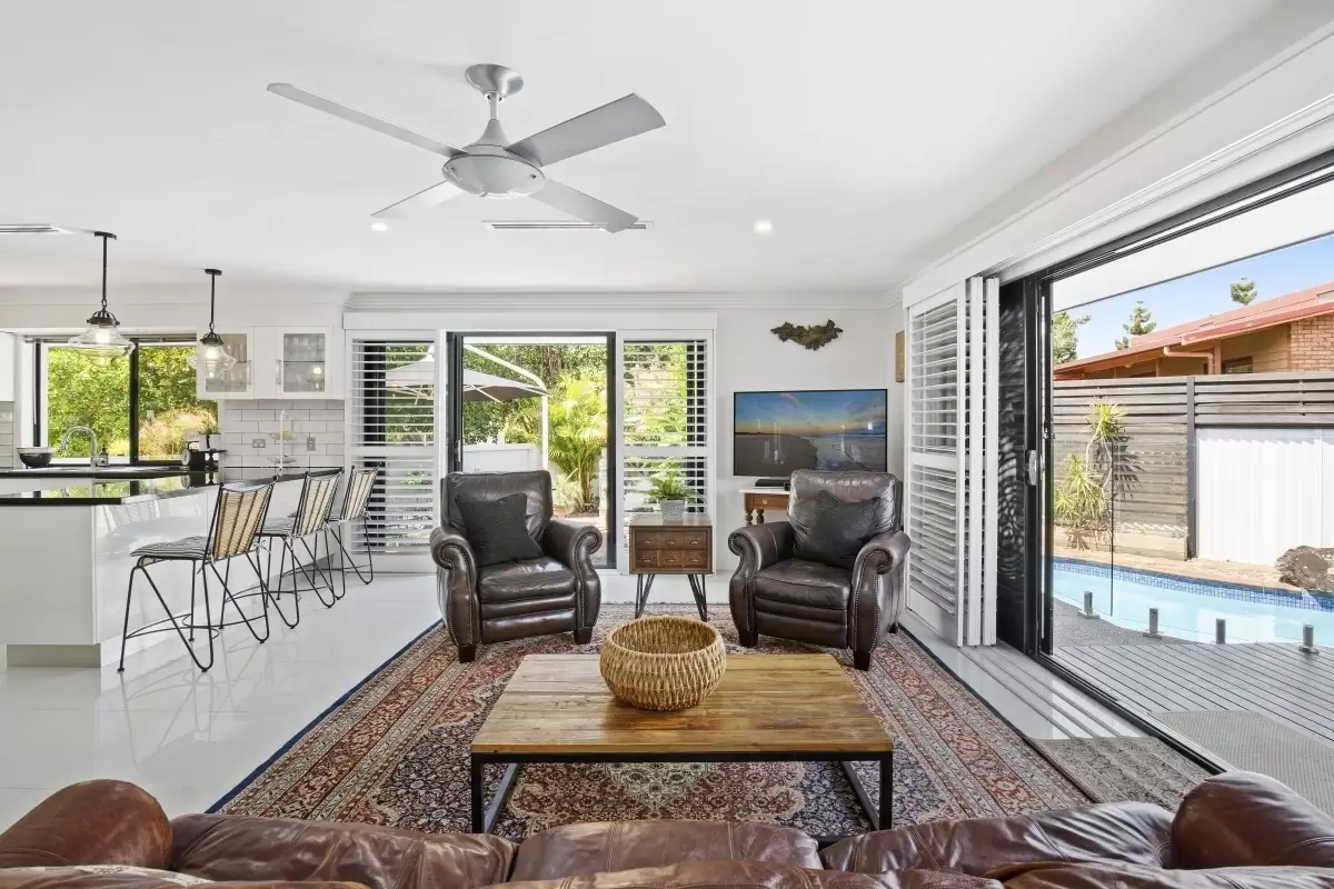 3 Garden Grove Street, Carrara Sold by Queensland Sotheby's International Realty - image 1