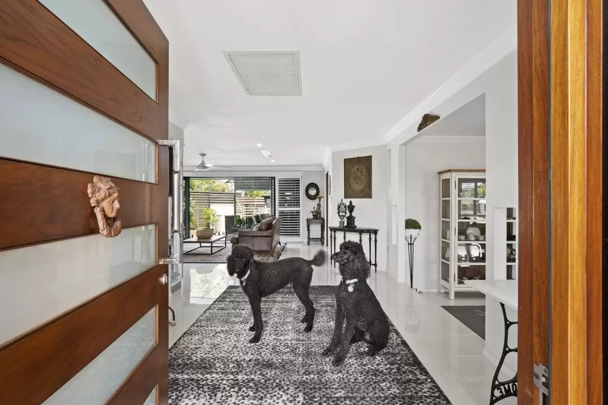 3 Garden Grove Street, Carrara Sold by Queensland Sotheby's International Realty - image 1
