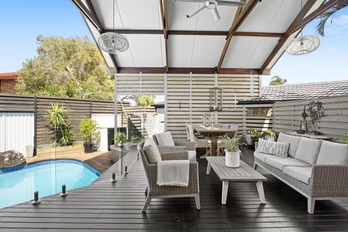 3 Garden Grove Street, Carrara Sold by Queensland Sotheby's International Realty - image 1