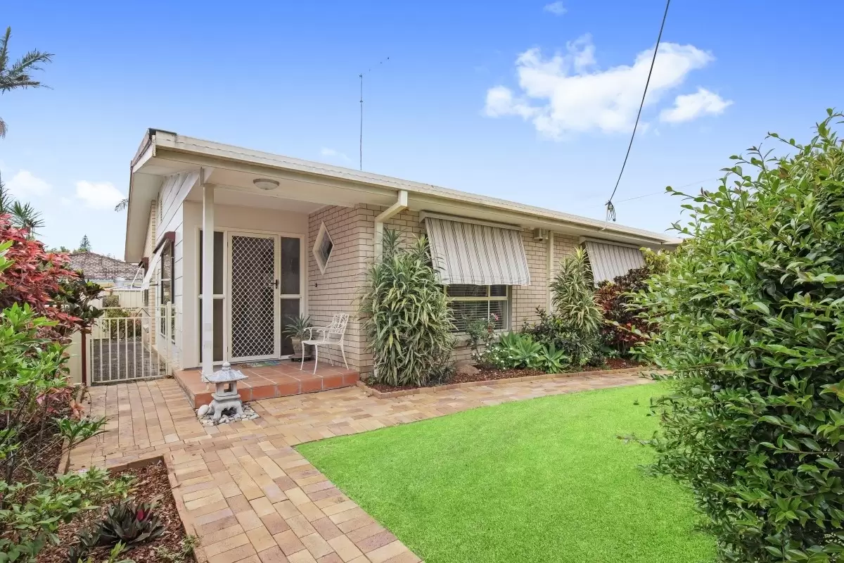 3A Garden Grove Street, Carrara Sold by  - image 1
