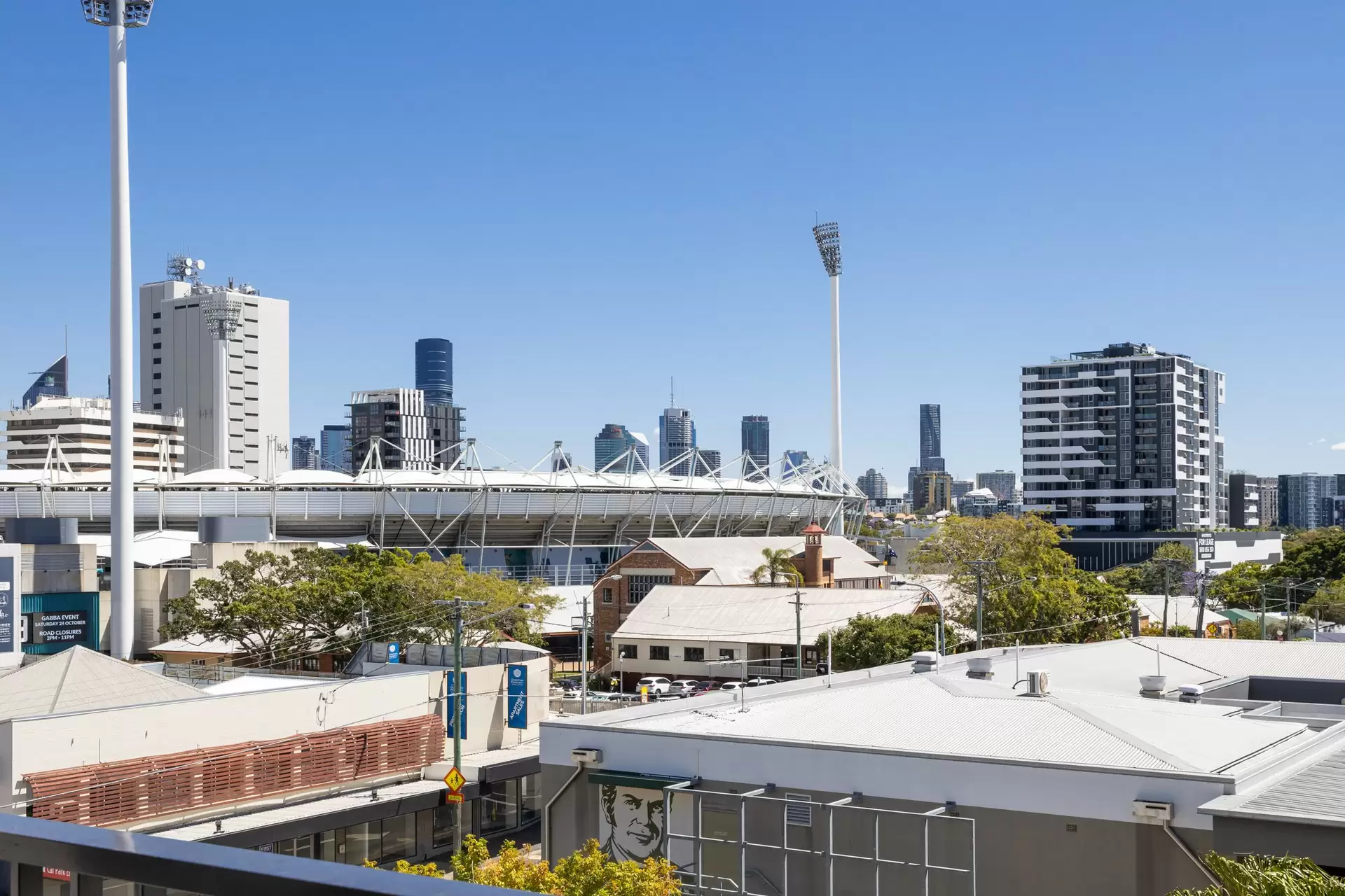 505/45 Wellington Road, East Brisbane Sold by  - image 1