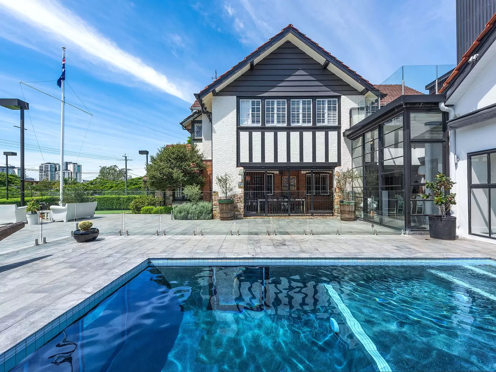 132 Windermere Road, Hamilton Sold by Queensland Sotheby's International Realty - image 1