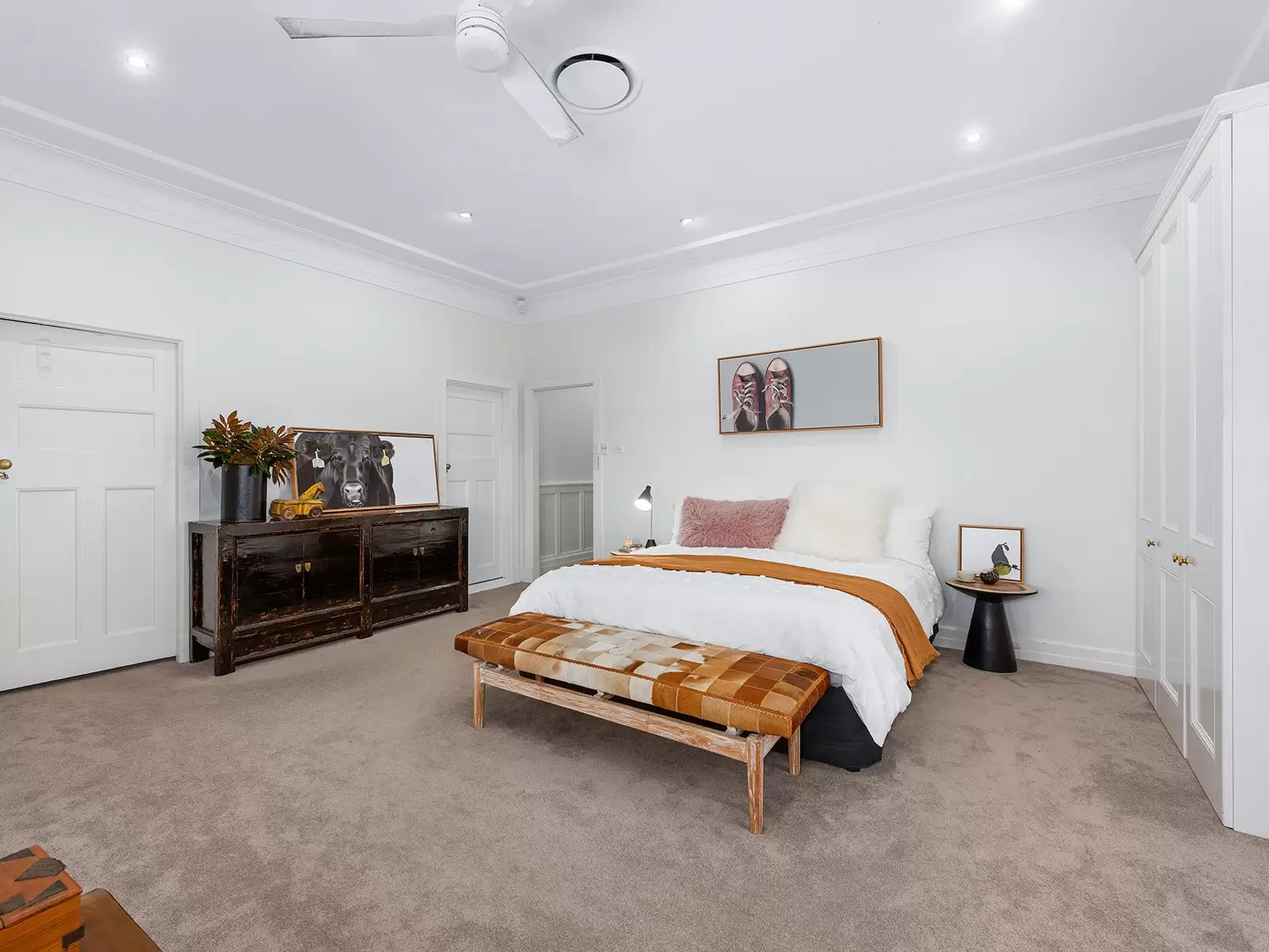 132 Windermere Road, Hamilton Sold by Queensland Sotheby's International Realty - image 1