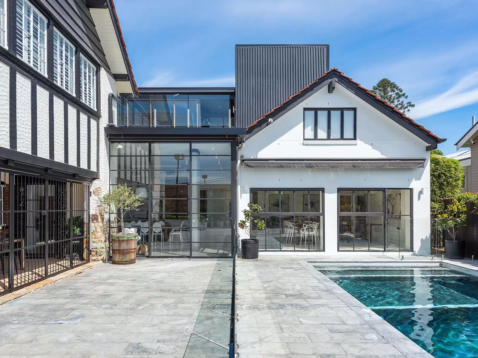 132 Windermere Road, Hamilton Sold by Queensland Sotheby's International Realty - image 1