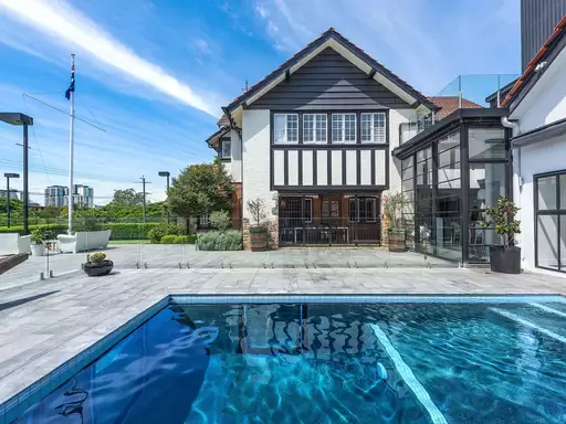 132 Windermere Road, Hamilton Sold by Queensland Sotheby's International Realty