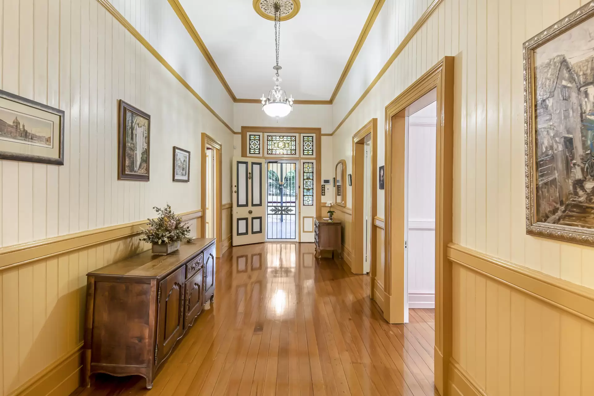 88 Kadumba Street, Yeronga Sold by Queensland Sotheby's International Realty - image 1