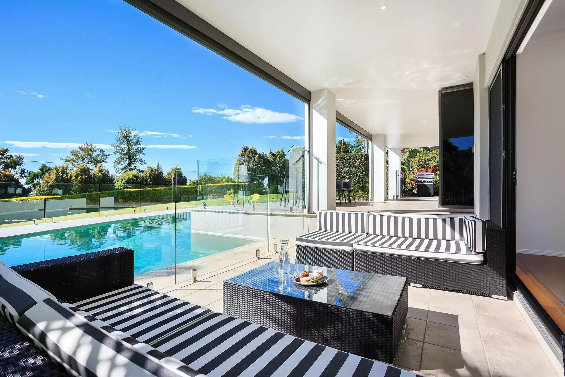 138 Tallai Road, Tallai Sold by Queensland Sotheby's International Realty - image 1