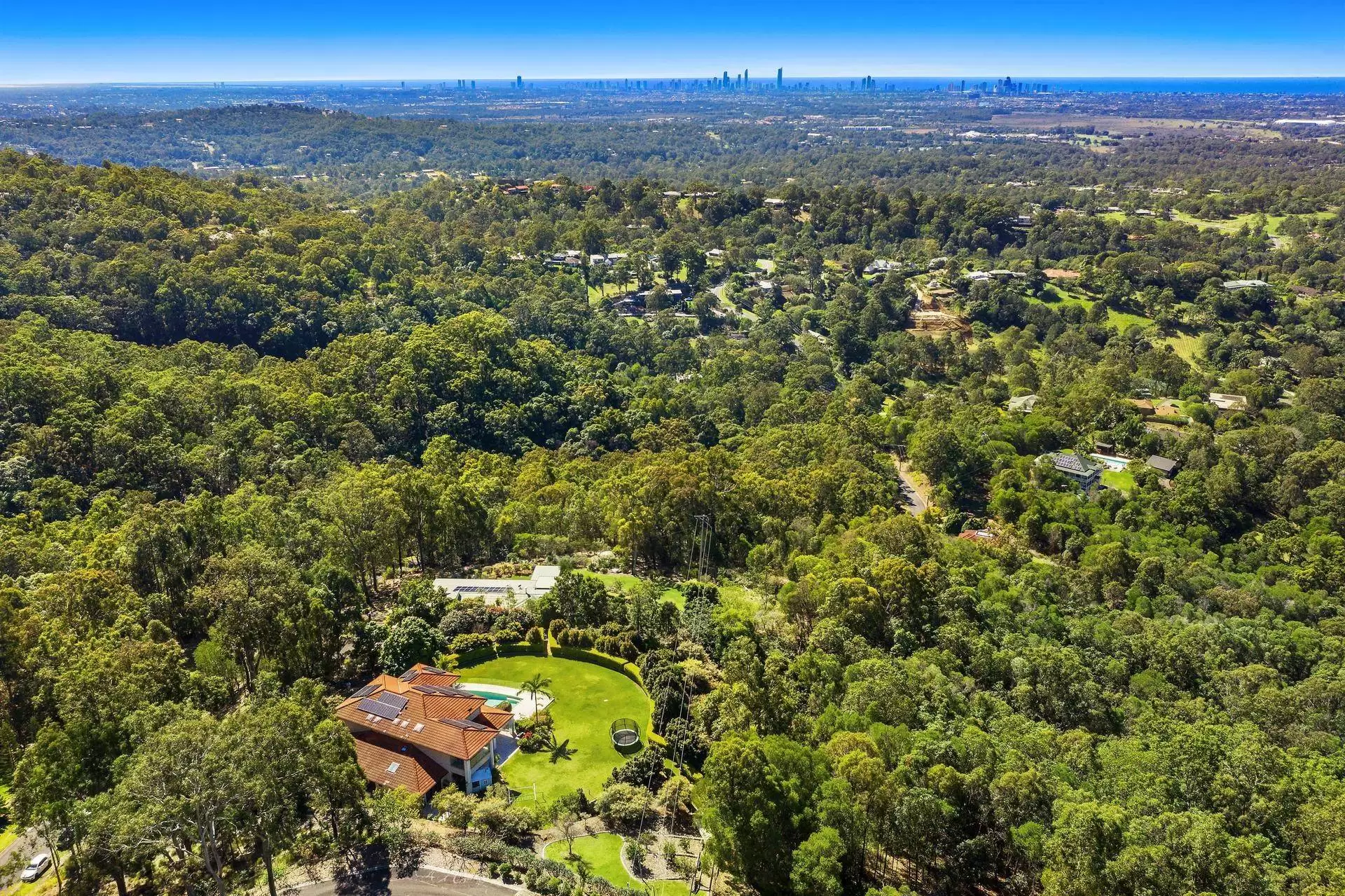 138 Tallai Road, Tallai Sold by Queensland Sotheby's International Realty - image 1
