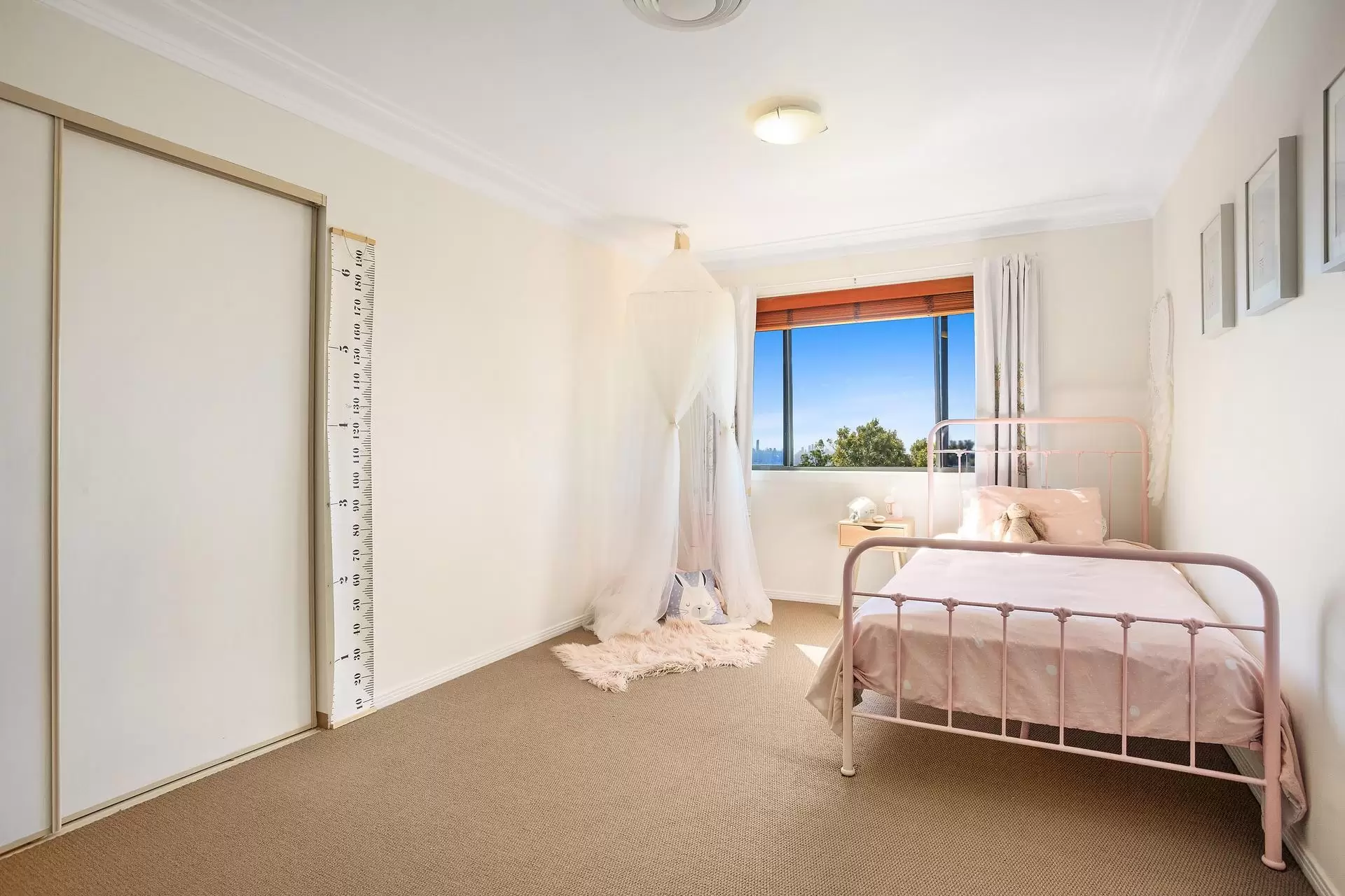 138 Tallai Road, Tallai Sold by Queensland Sotheby's International Realty - image 1