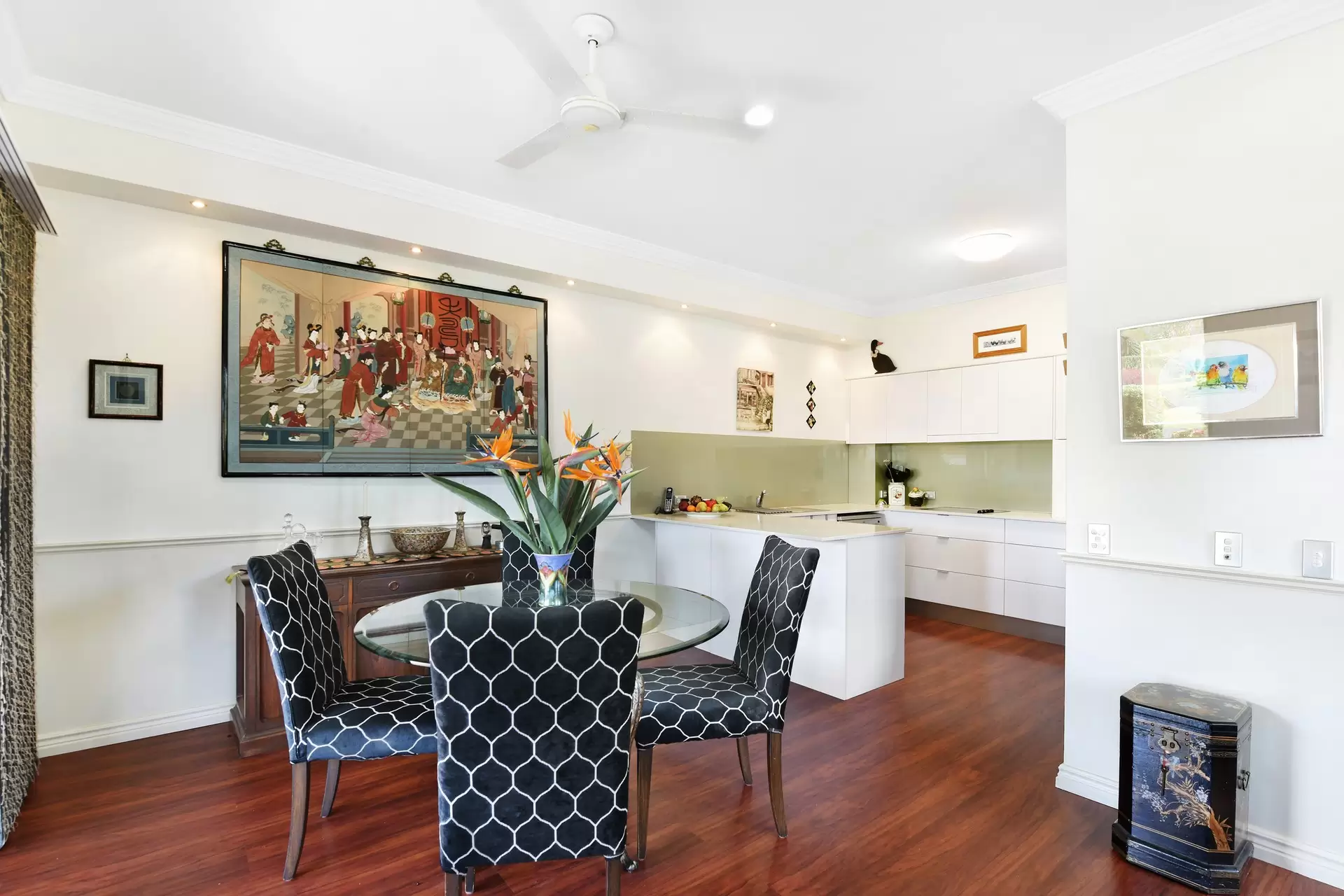 20/2 Bronberg Court, Southport Sold by Queensland Sotheby's International Realty - image 1