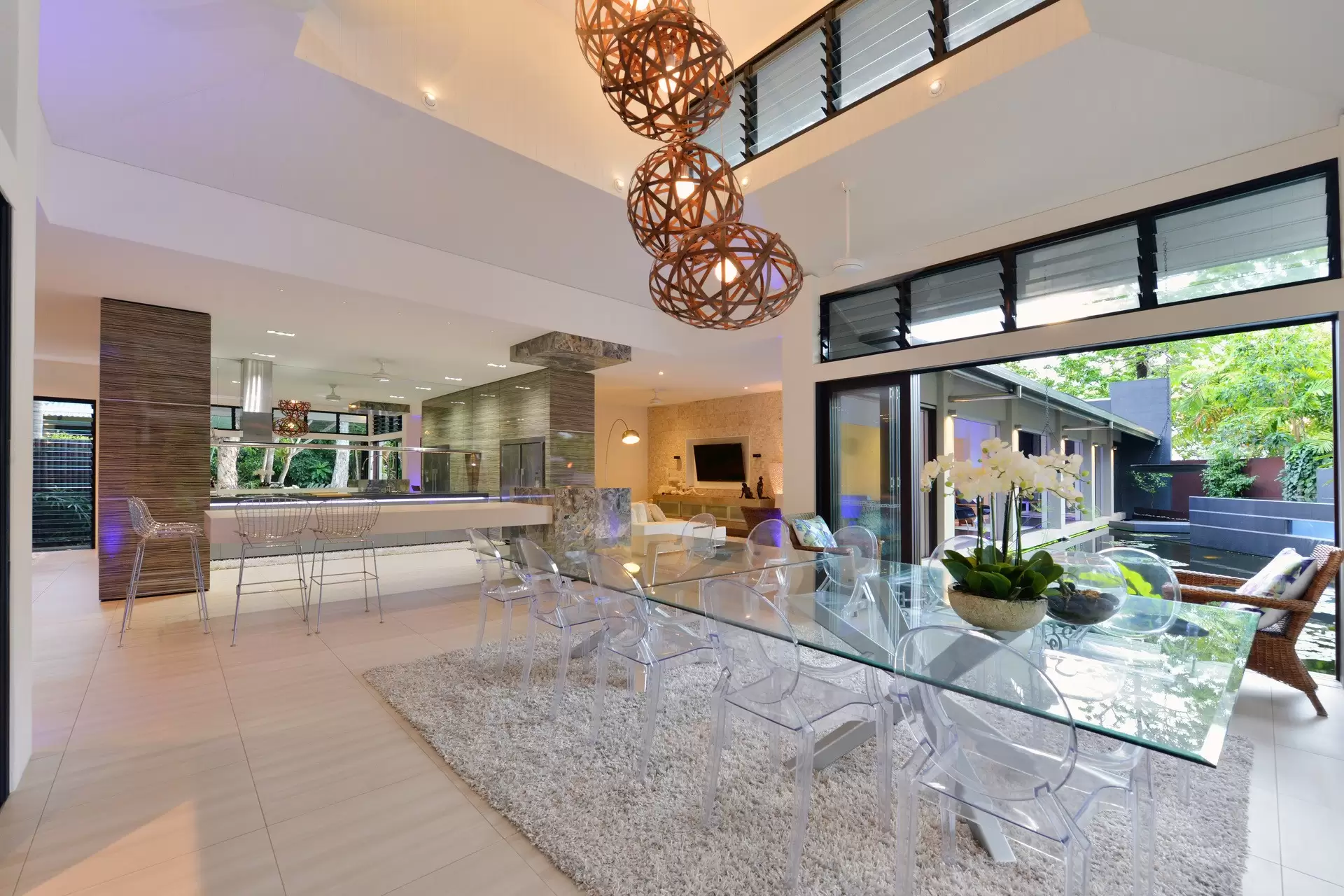 14-32 Barrier Street, Port Douglas Sold by Queensland Sotheby's International Realty - image 1