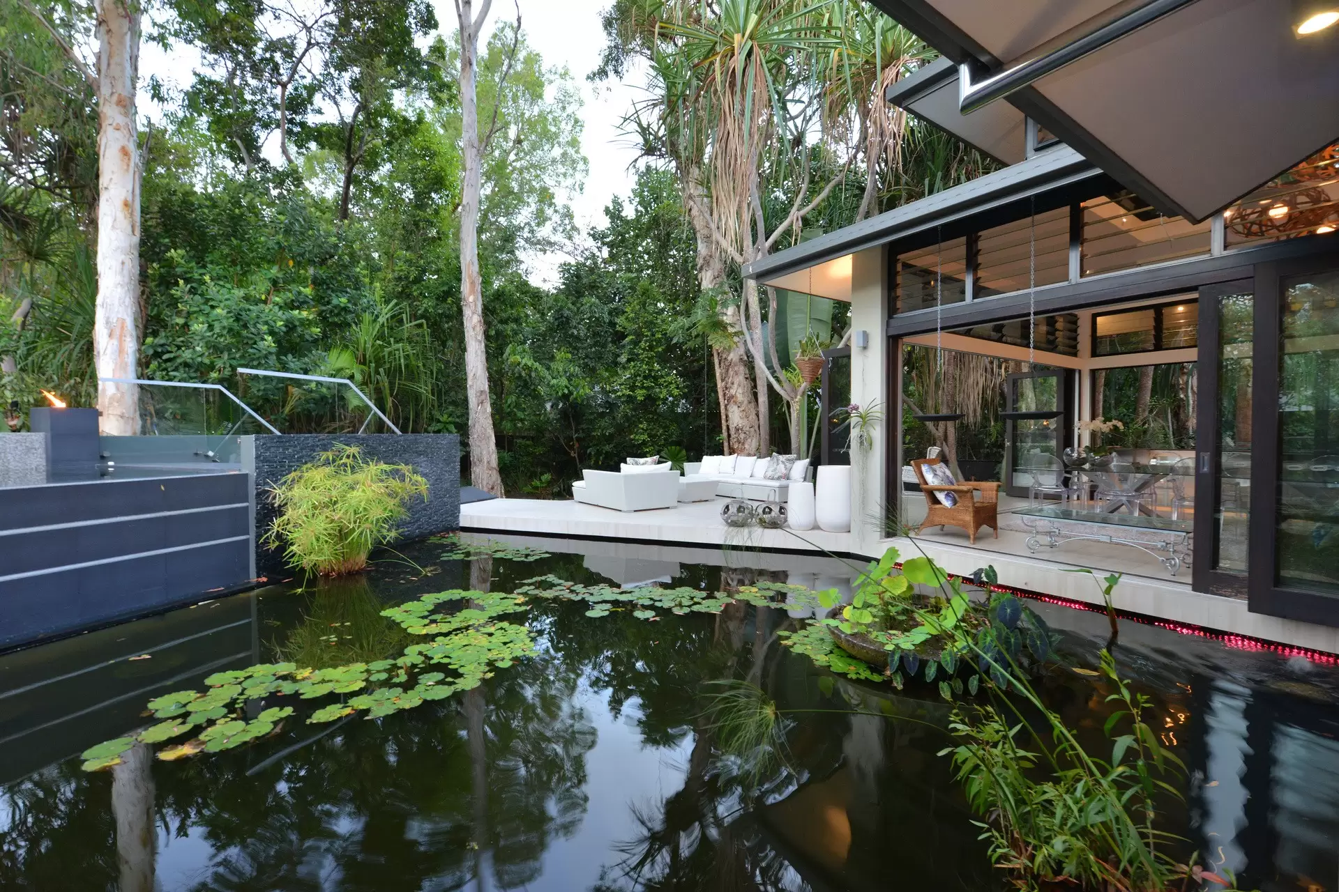 14-32 Barrier Street, Port Douglas Sold by Queensland Sotheby's International Realty - image 1