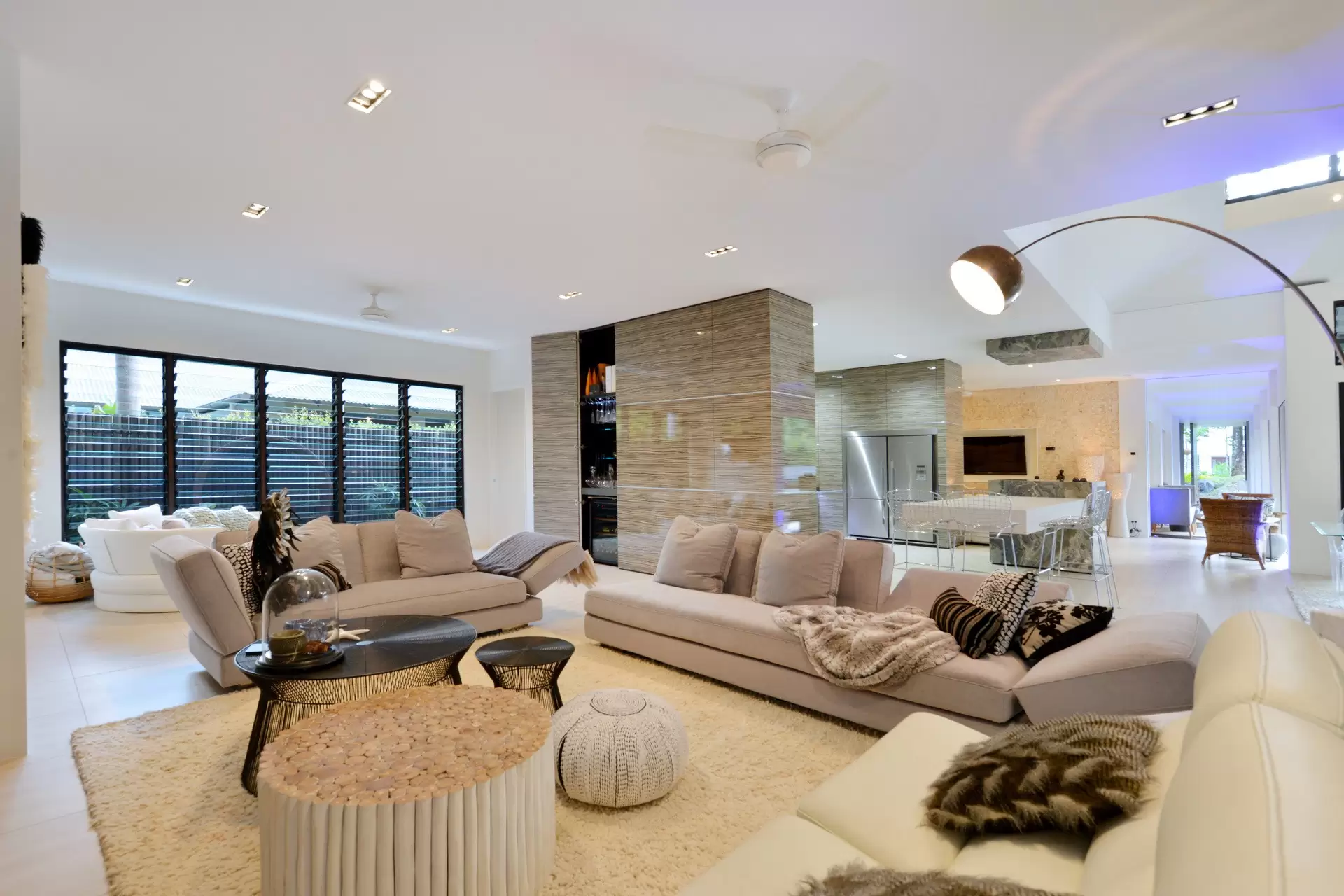 14-32 Barrier Street, Port Douglas Sold by Queensland Sotheby's International Realty - image 1