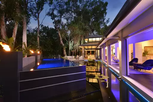 14-32 Barrier Street, Port Douglas Sold by 