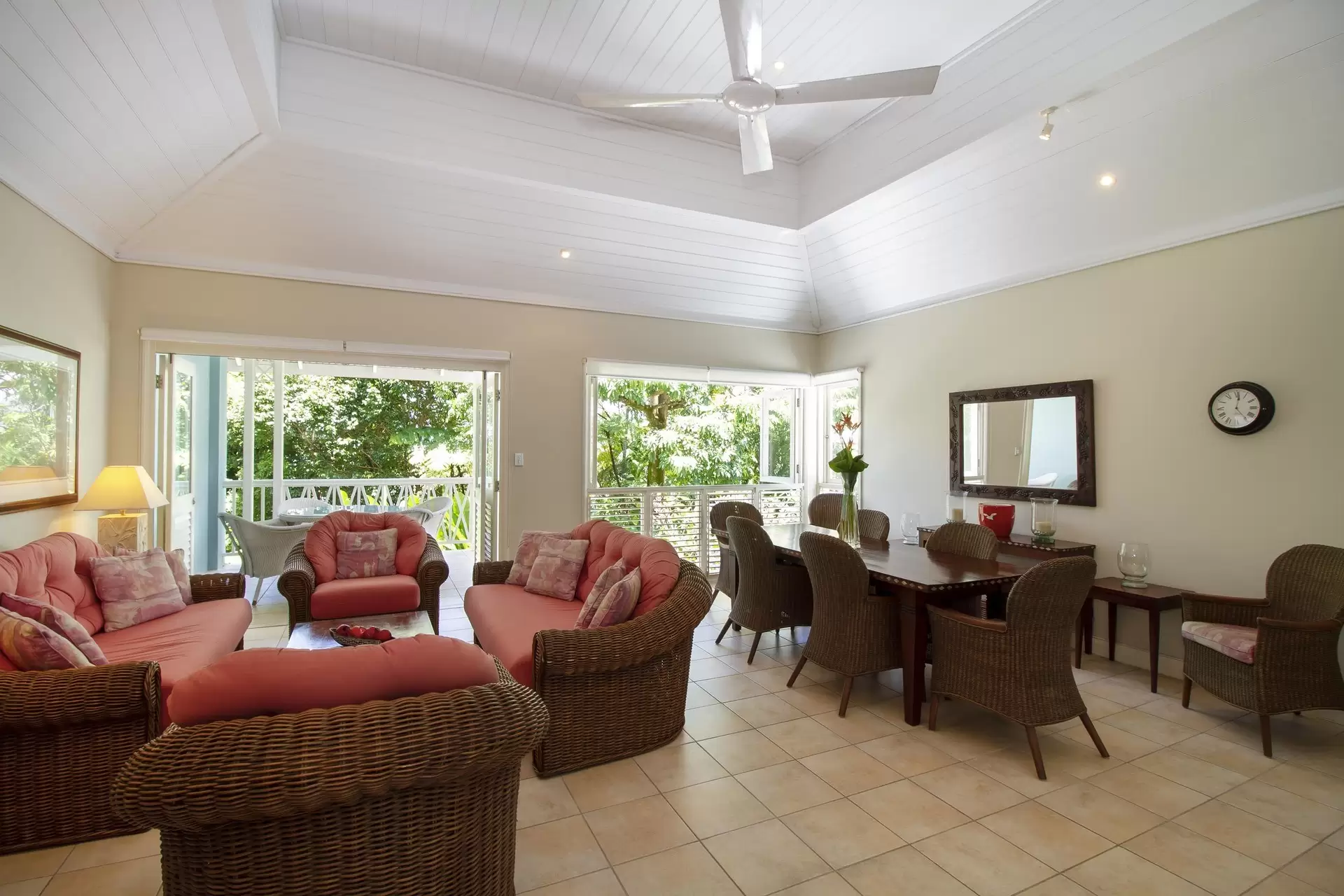 4/31-39 Murphy Street, Port Douglas Sold by  - image 1