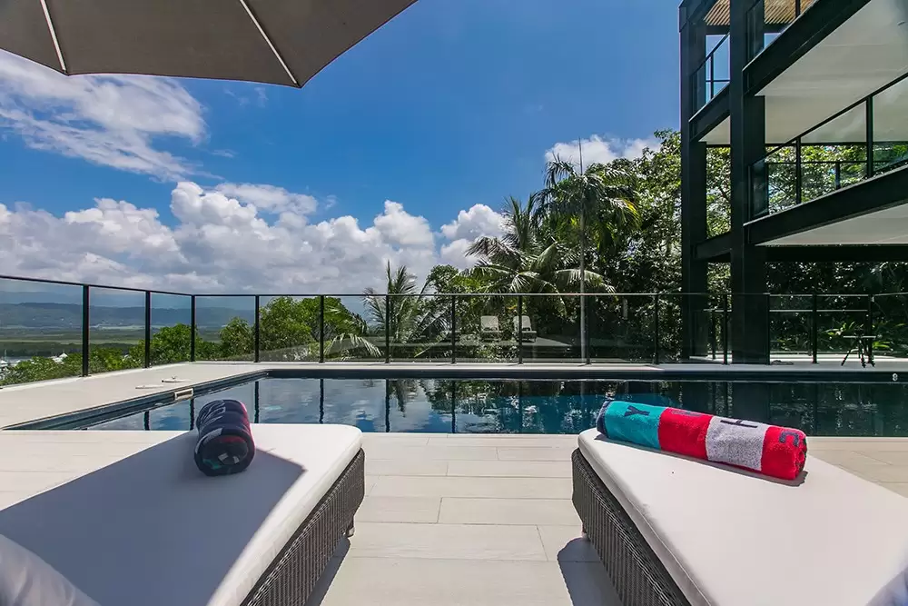 26 Island Point Road, Port Douglas Sold by Queensland Sotheby's International Realty - image 1